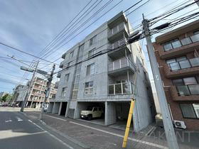 北海道札幌市中央区北十二条西１６ 5階建 築13年11ヶ月