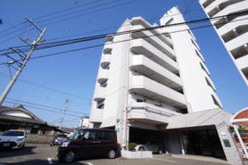 愛媛県松山市和泉北３ 8階建 築31年7ヶ月