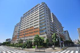 東京都足立区西新井栄町１ 14階建 築15年8ヶ月
