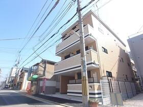 ワコーレヴィータ大開ステーシア 3階建