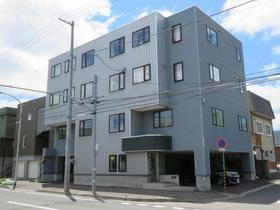 北海道札幌市白石区平和通１０丁目南 4階建 築23年9ヶ月