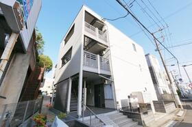 埼玉県さいたま市大宮区堀の内町２ 築7年11ヶ月 3階建