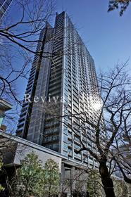 パークコート千代田富士見ザ・タワー 地上40階地下2階建