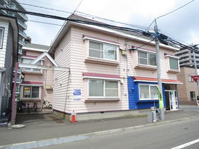 北海道札幌市中央区北四条西２４ 2階建 築35年3ヶ月