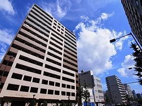 兵庫県神戸市中央区布引町２ 15階建