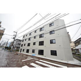 東京都大田区蒲田１ 4階建 