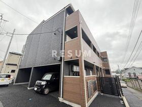 千葉県千葉市中央区葛城２ 3階建