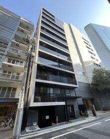 ロイジェント銀座 11階建