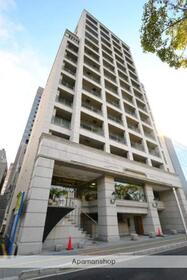広島県広島市中区大手町２ 14階建