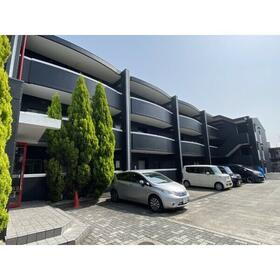 大阪府枚方市交北１ 3階建 築35年8ヶ月