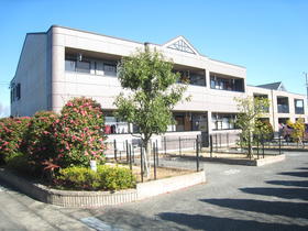 グランディール弐番館 2階建