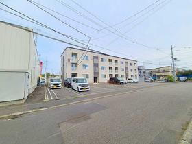 北海道札幌市北区屯田八条２ 3階建 築12年4ヶ月