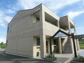 兵庫県加東市南山５ 2階建 築11年4ヶ月