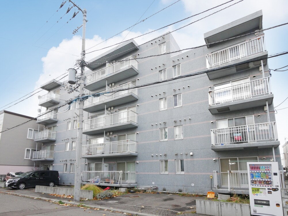 ローヤルハイツ菊水元町