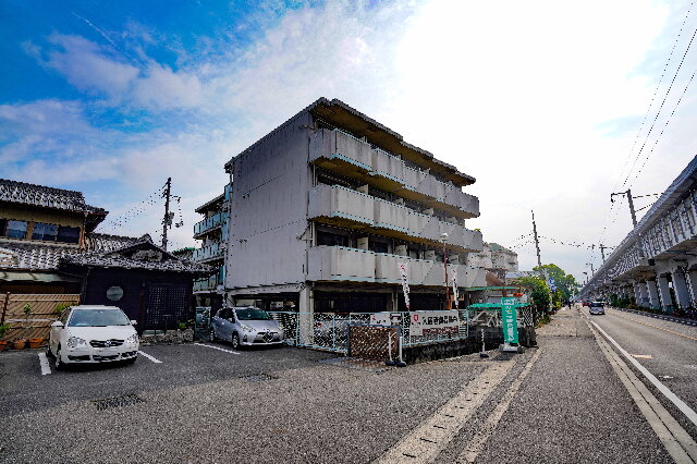 プレアール高島