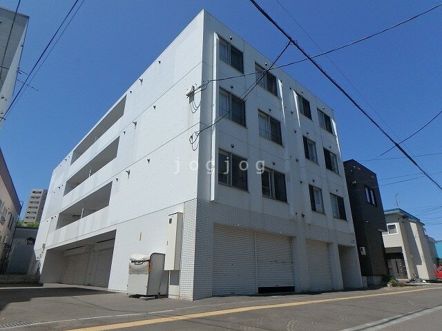 ブランノワールＡＭＪ南郷