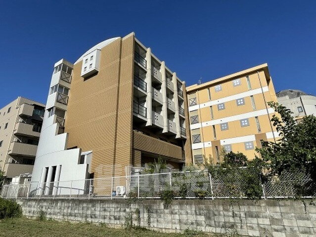 アルファクラージュ１