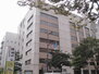 福岡市中央区役所（役所）まで805m