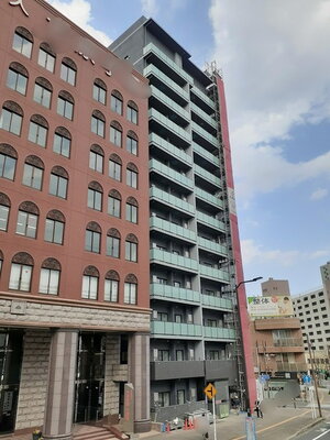 ジョリ シャルマン