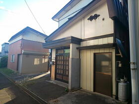 朝日町貸家 大曲駅 7K 賃貸(賃貸マンション・アパート)