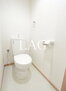 ウィステリアプラス京島 トイレです。