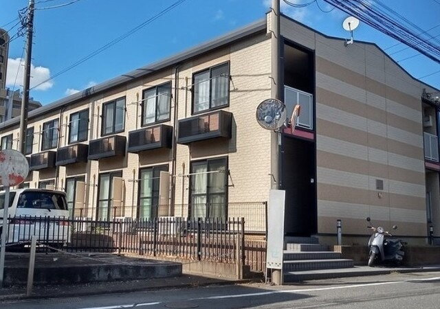 レオパレスオークトゥリーズ