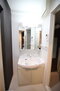 アルティザ小倉 便利な３面鏡のシャワー機能付き洗面台★