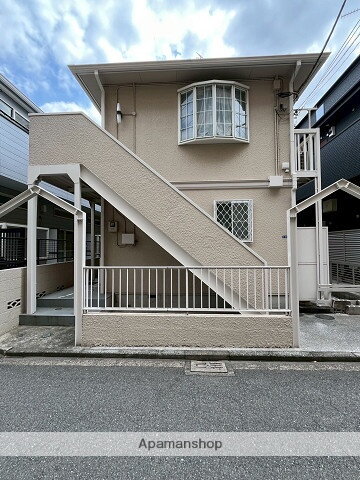 菊名イッセイハイツ