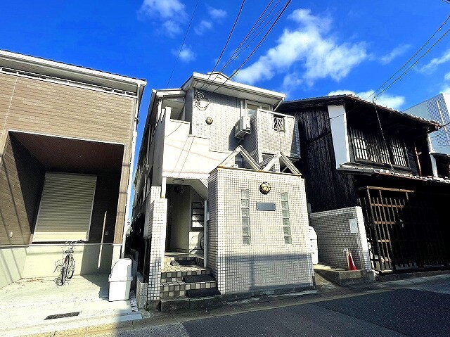 外観は落ち着いています