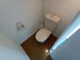 レオパレス緑の香芝 独立した広いトイレ