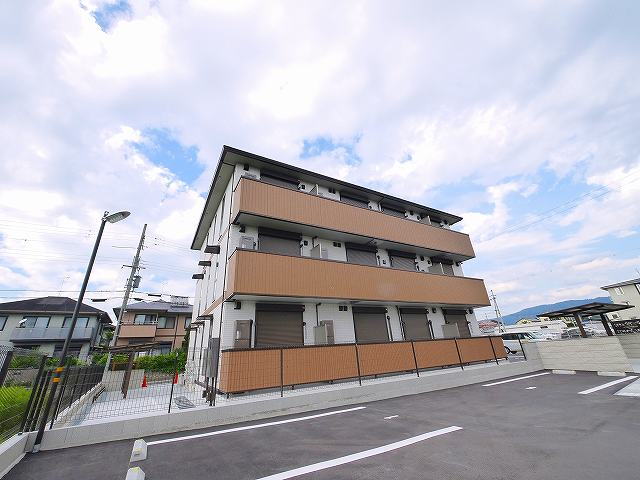 洋風で素敵な外観です。