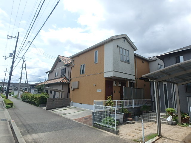 シャーメゾン　ヴィアーレ