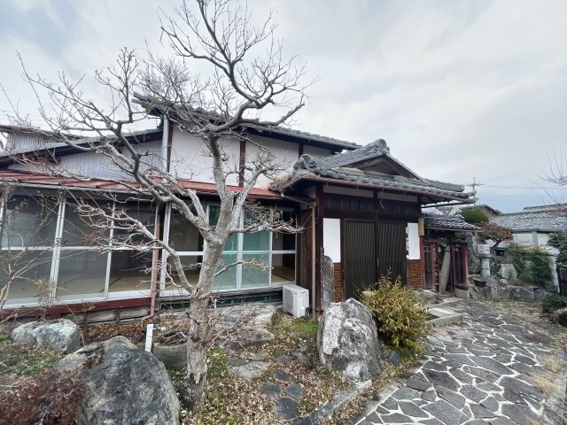 田附町貸家 平屋の日本家屋で趣があります！