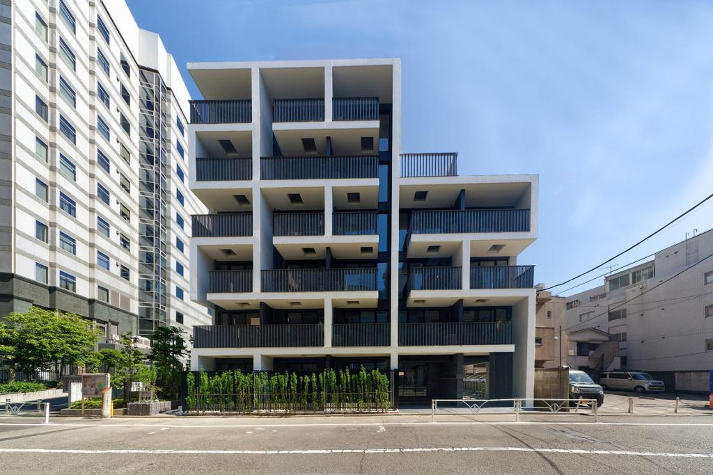 ＲＯＯＴｓ　ＳＨＩＢＵＹＡ　ＨＯＮＭＡＣＨＩ　ルーツ渋谷本町 外観