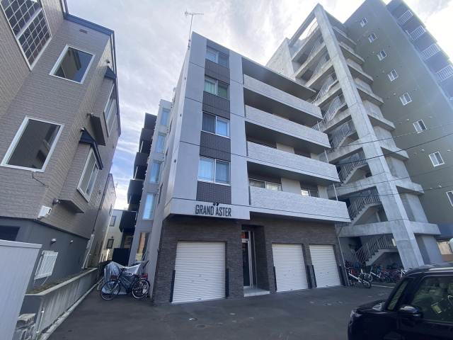 ＧＲＡＮＤ　ＡＳＴＥＲ