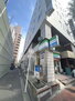 パークホームズ横濱関内 ファミリーマート横浜馬車道店（コンビニ）まで441m