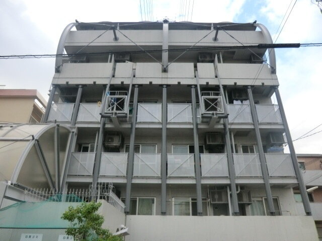 キューブ南武庫之荘３ 居住者専用のごみ置き場があります！