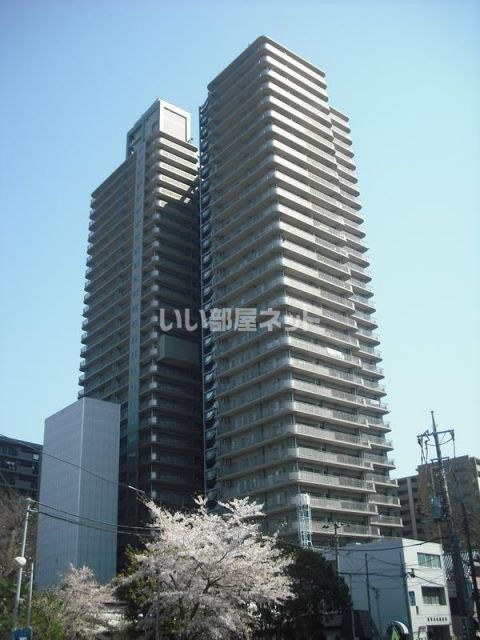 フォーラスタワー所沢 13階 3LDK 賃貸物件詳細