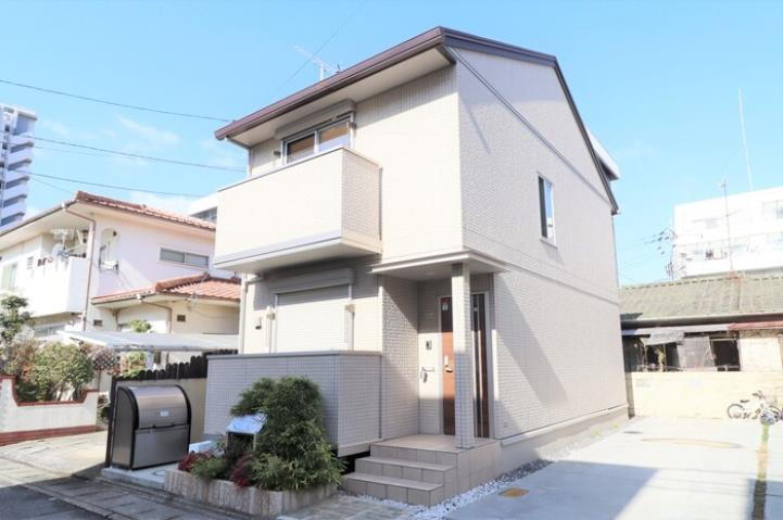 Ｃｏｒａｌ　Ｒｅｅｆ　Ａ　Ｂ棟