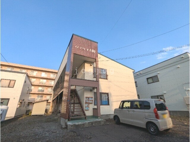 ハイツ八軒
