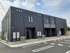 GRAND FIELD B 2LDK 賃貸(賃貸マンション・アパート)