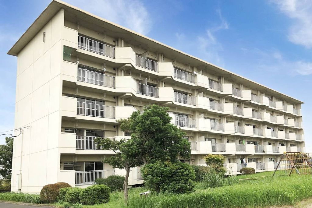 ビレッジハウスなかのめ１号棟 建物外観