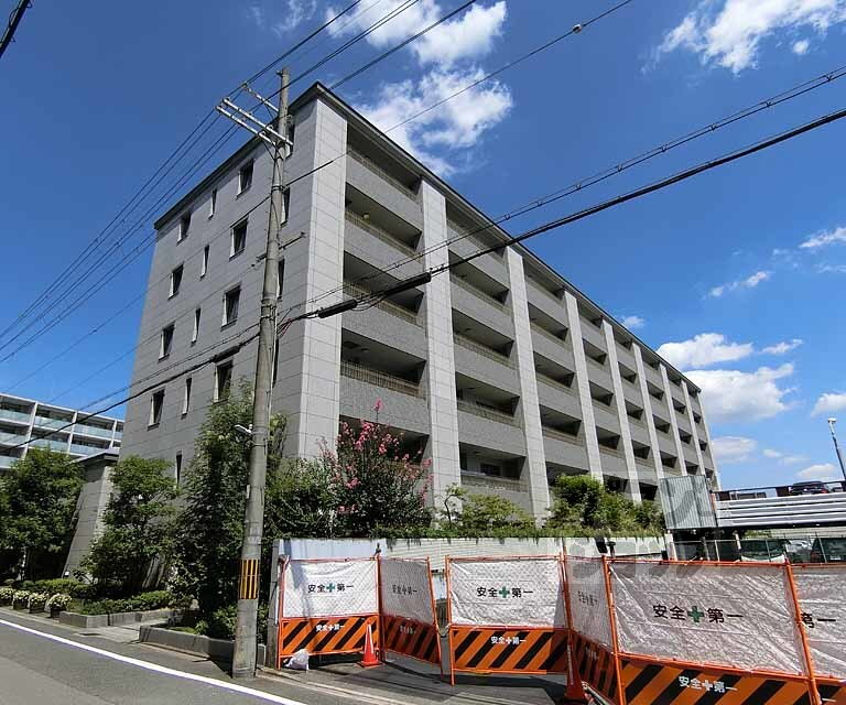 パインフィールド洛西