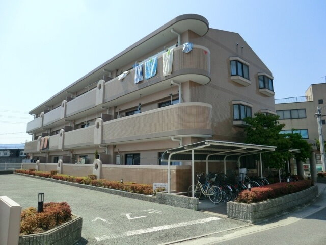 シェリール昆陽 居住者専用のごみ置き場があります！