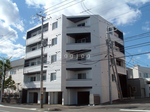 フレンズ本通南（旧　ビアン本通南）