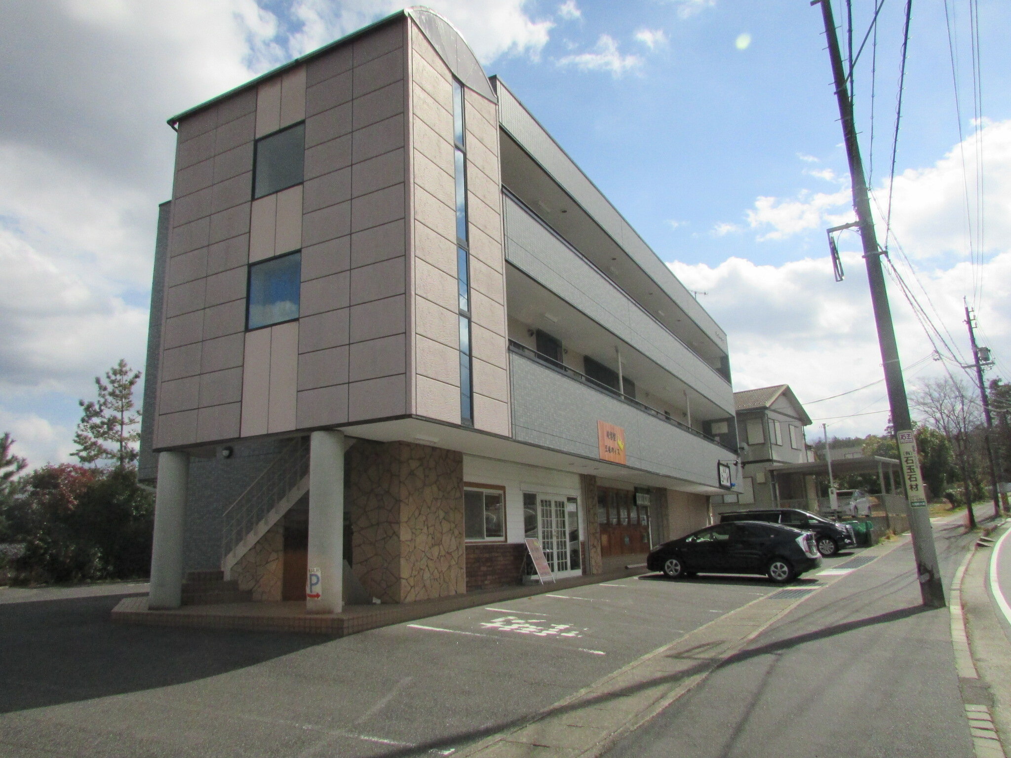 レインボーハイツ 多治見駅 1K 賃貸(賃貸マンション・アパート)