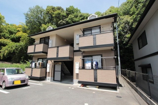 セジュール大町西