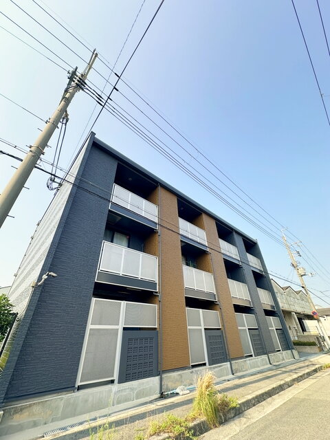 レオパレスエメラルドストーン 人気メーカー施工物件です♪♪