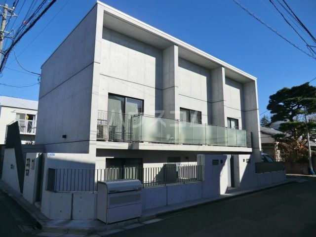 メゾンアズール