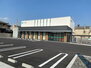 ラズベリータウン 三十三銀行阿倉川支店（銀行）まで1053m